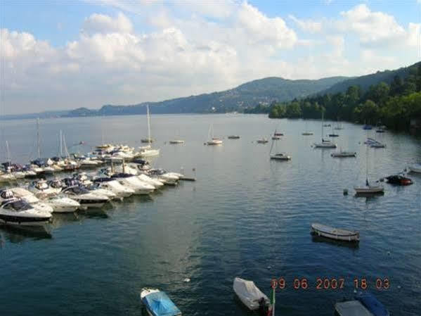 Hotel Capri Lesa Bagian luar foto